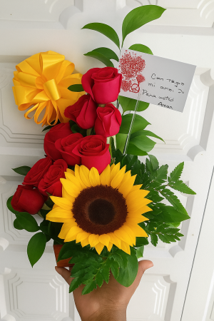 Arreglo con 7 rosas y 1 girasol R01