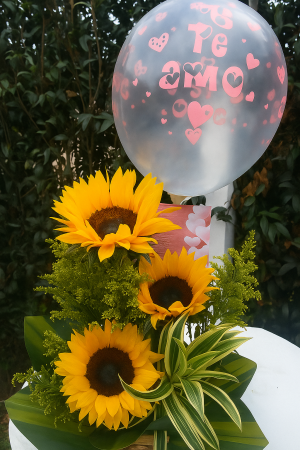 Arreglo de 3 girasoles y globo R02