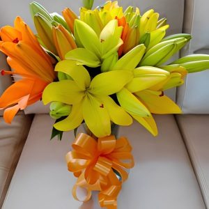 Jarrón con lirios Arco iris R143