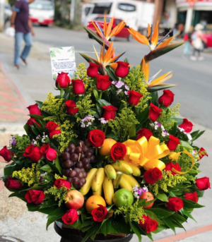 Arreglo frutal R183